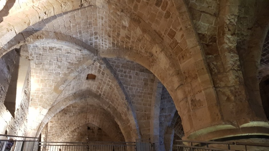 Hospitaler-Dining-Commons Akko Day Trip